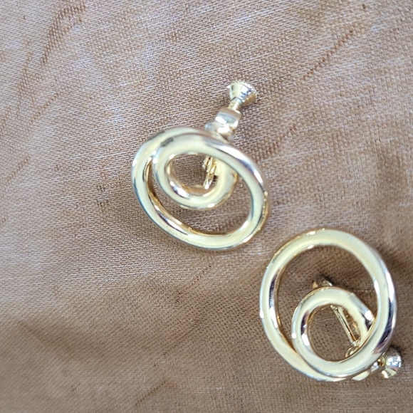 Earrings with clip - Picture 2 of 3